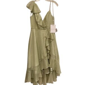 Mac Duggal Light Green Dress with Gold Accents size 4